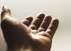 How to Pray with Someone to Receive the Holy Ghost (Newsletter 2-9 Blog) 3-leftarticlefeat